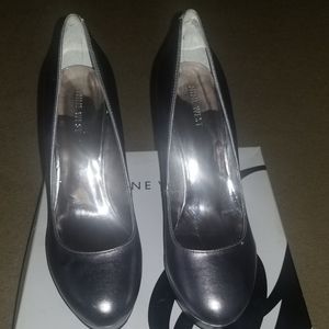Nine West Pump